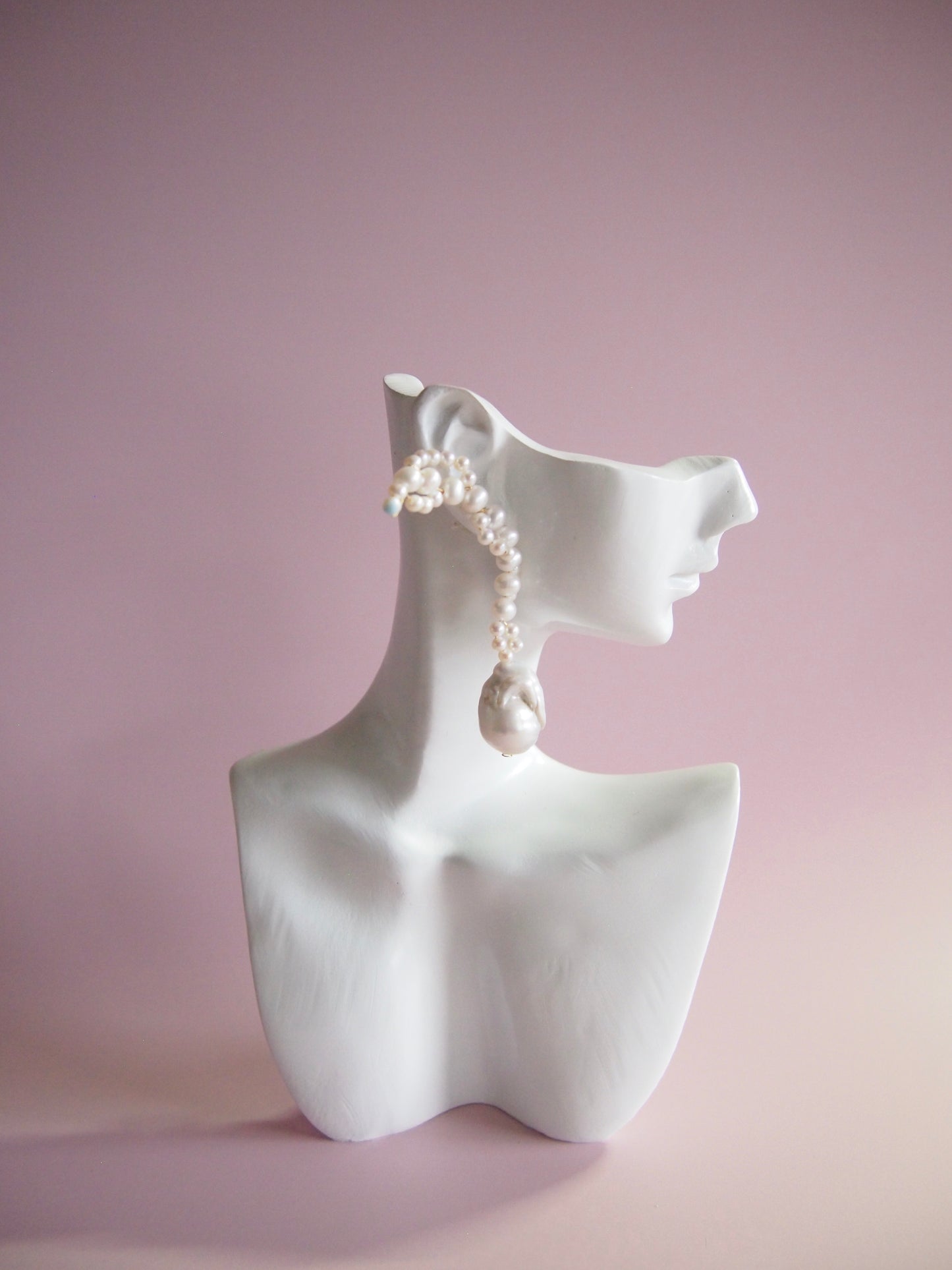Something BLUE_ Freedom earrings _ Baroque Pearl_WHT / Happy Blue K10 ピアス/イヤリング