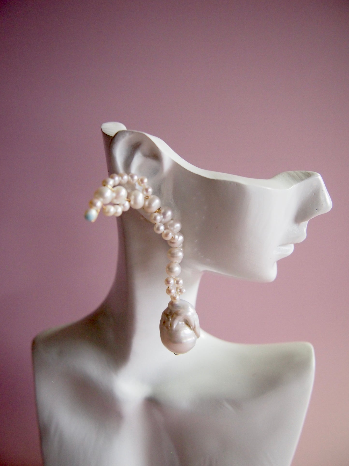 Something BLUE_ Freedom earrings _ Baroque Pearl_WHT / Happy Blue K10 ピアス/イヤリング