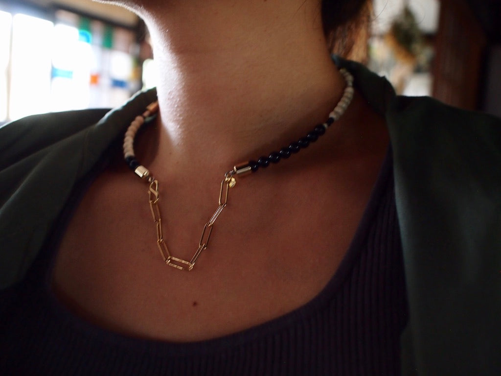 &RINA Stone Wire Necklace_Ivory