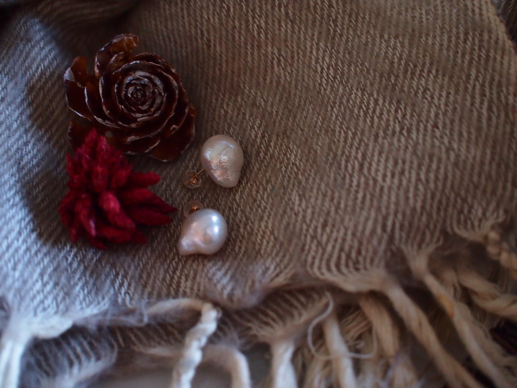 10K WHIP PEARL / BAROQUE PEARL PIERCE