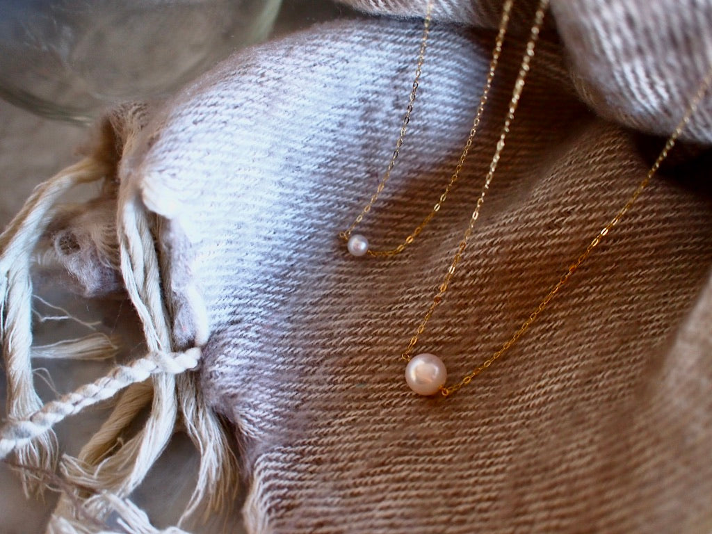 10K NUDE STONE NECKLACE / あこや真珠