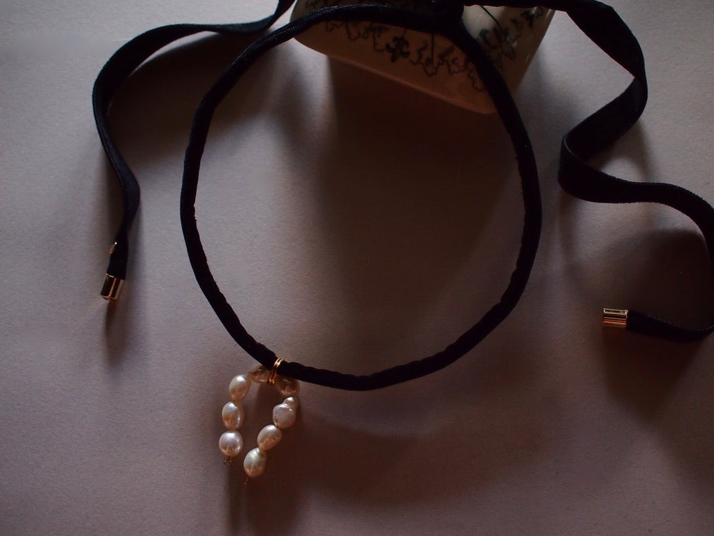 &RINA U Pearl Ribbon Choker