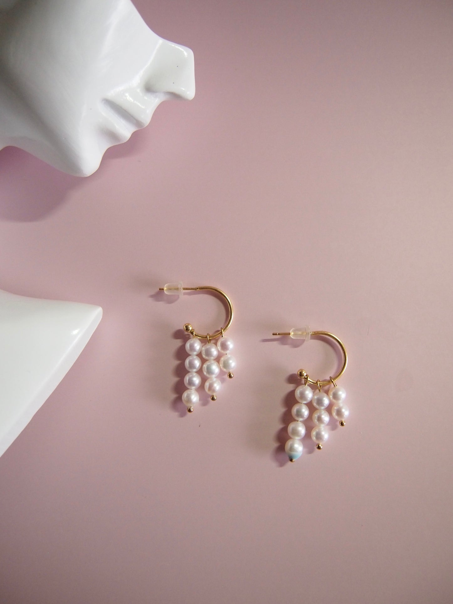 Something BLUE_Pearl Fringe Hoop Earrings_ WHT / Happy Blue