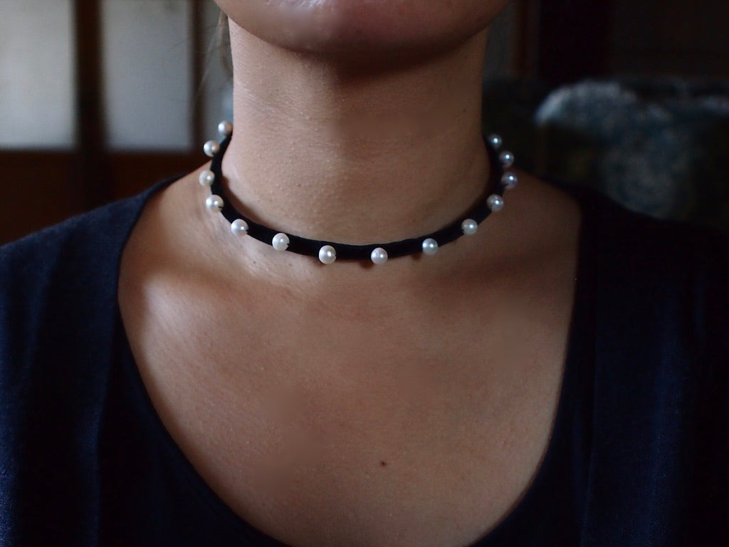 &RINA dots Pearl Ribbon Choker_BLK