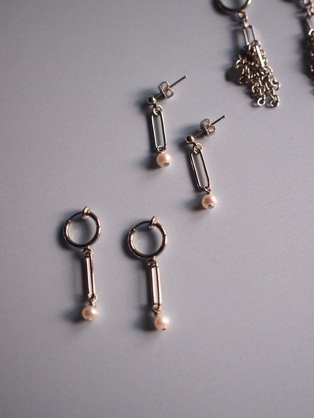 Daily Luxe_CHUNKY simple baby pearl _Silverピアス・イヤリング
