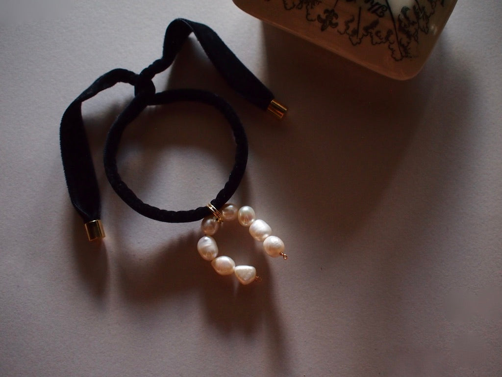 &RINA U Pearl Ribbon Bracelet