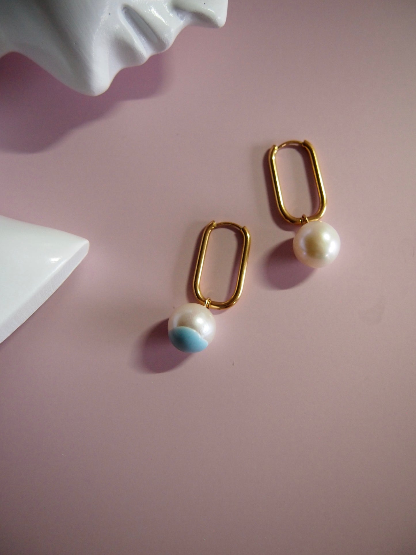 Something BLUE_ Square Hoop Earrings_ Extra Large Pearl_WHT / Happy Blue