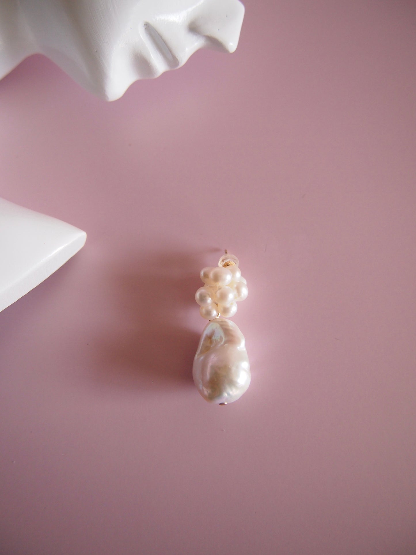 Something BLUE_ Flower earrings _ Baroque Pearl_WHT / Happy Blue K10 ピアス/イヤリング