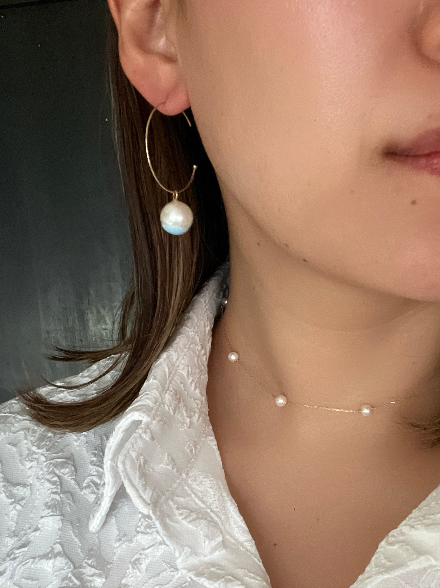 Something BLUE_Hoop earrings L_ Extra large Pearl_WHT K10