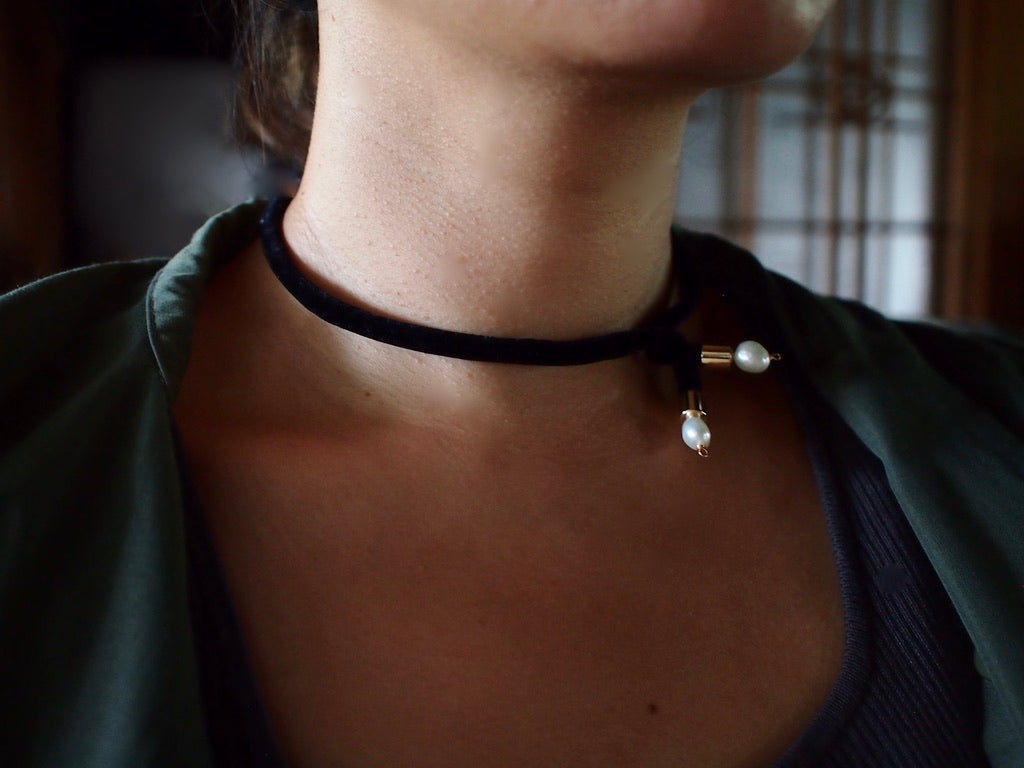 &RINA Side Pearl Ribbon Choker_BLK