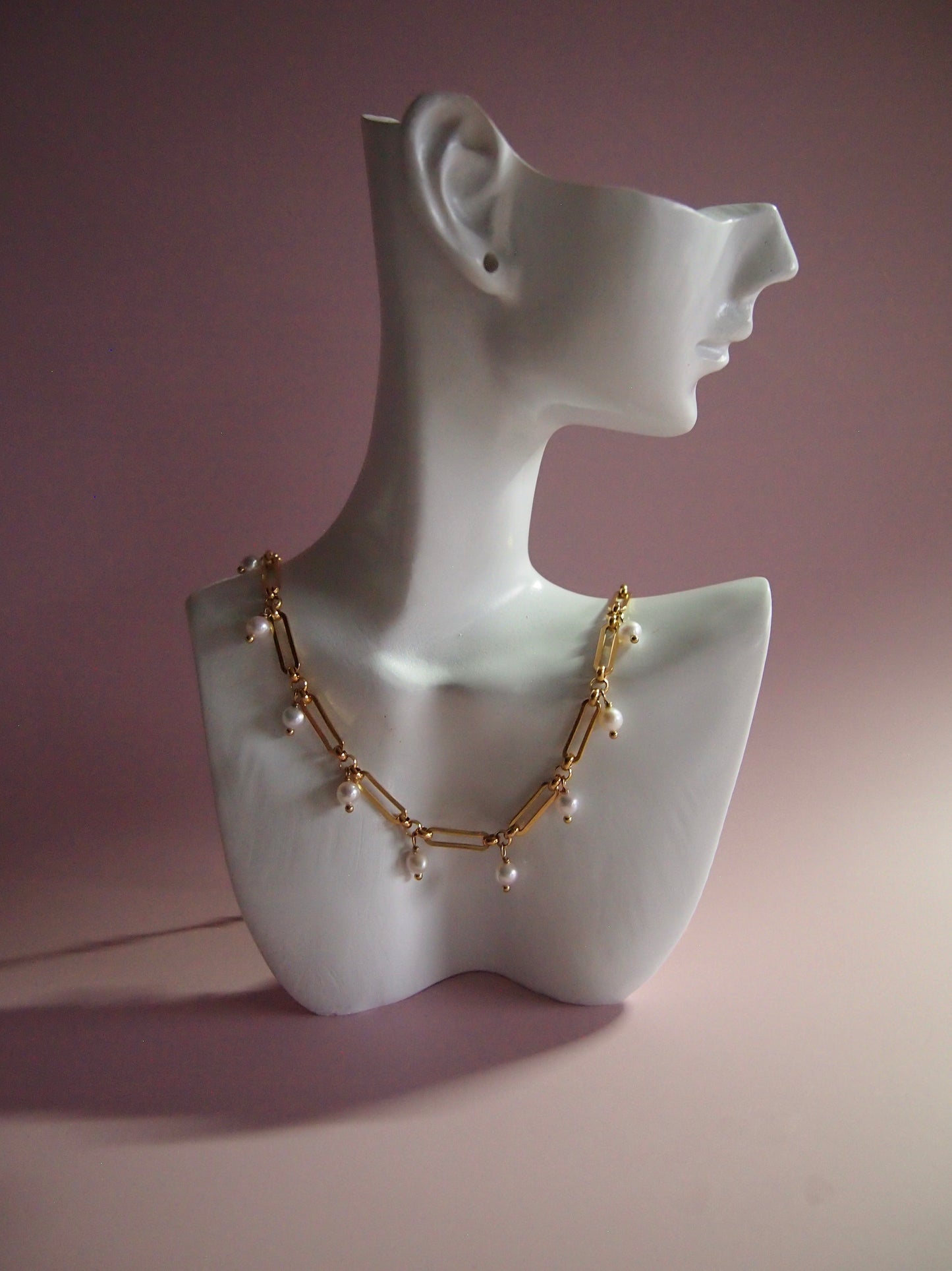 Something BLUE_Chunky Chain Necklace_ Original WHT