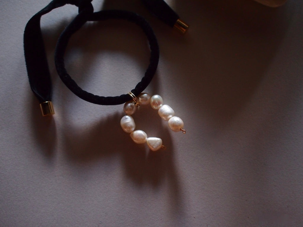 &RINA U Pearl Ribbon Bracelet