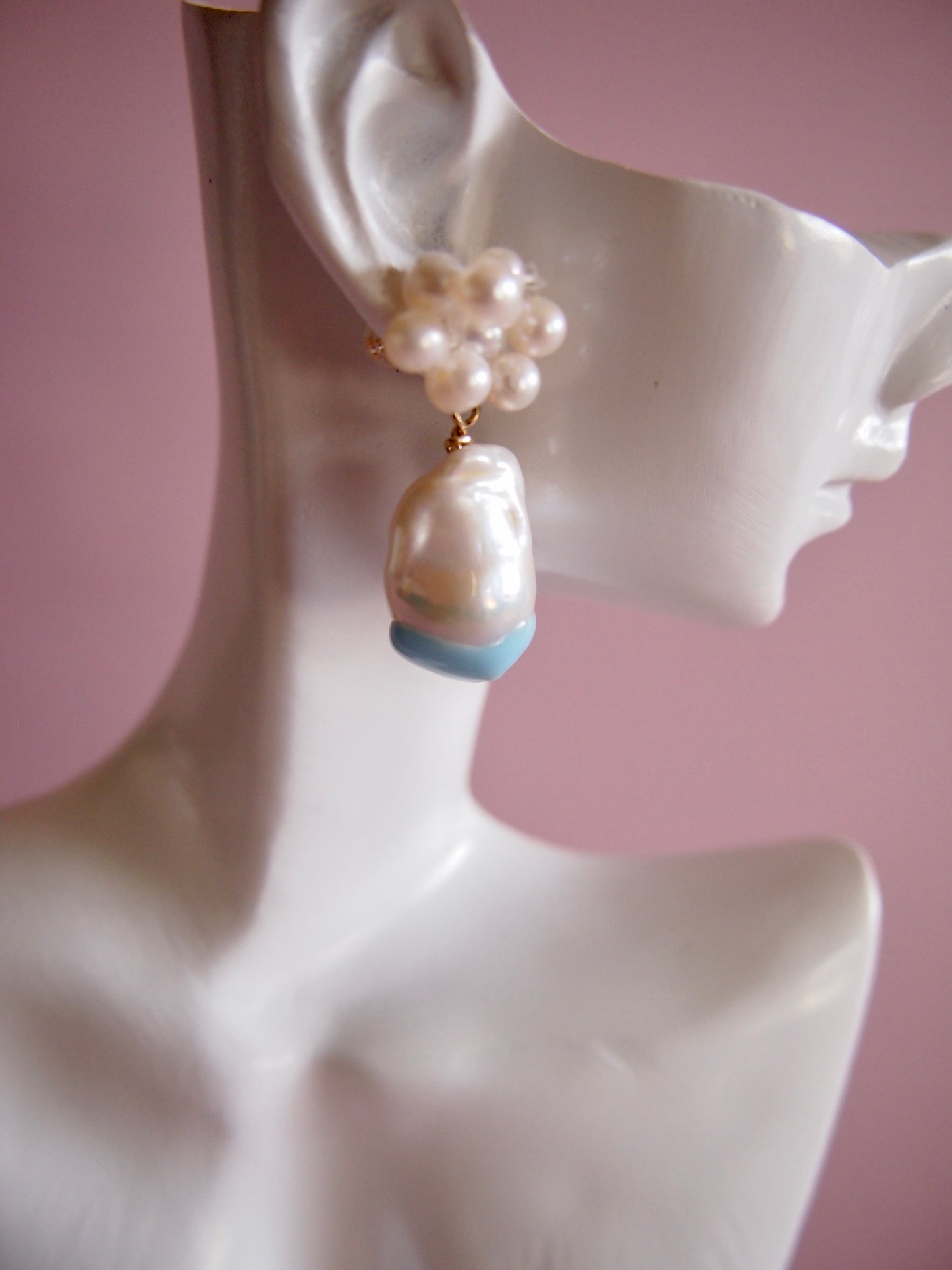Something BLUE_ Flower earrings _ Baroque Pearl_WHT / Happy Blue K10 ピアス/イヤリング