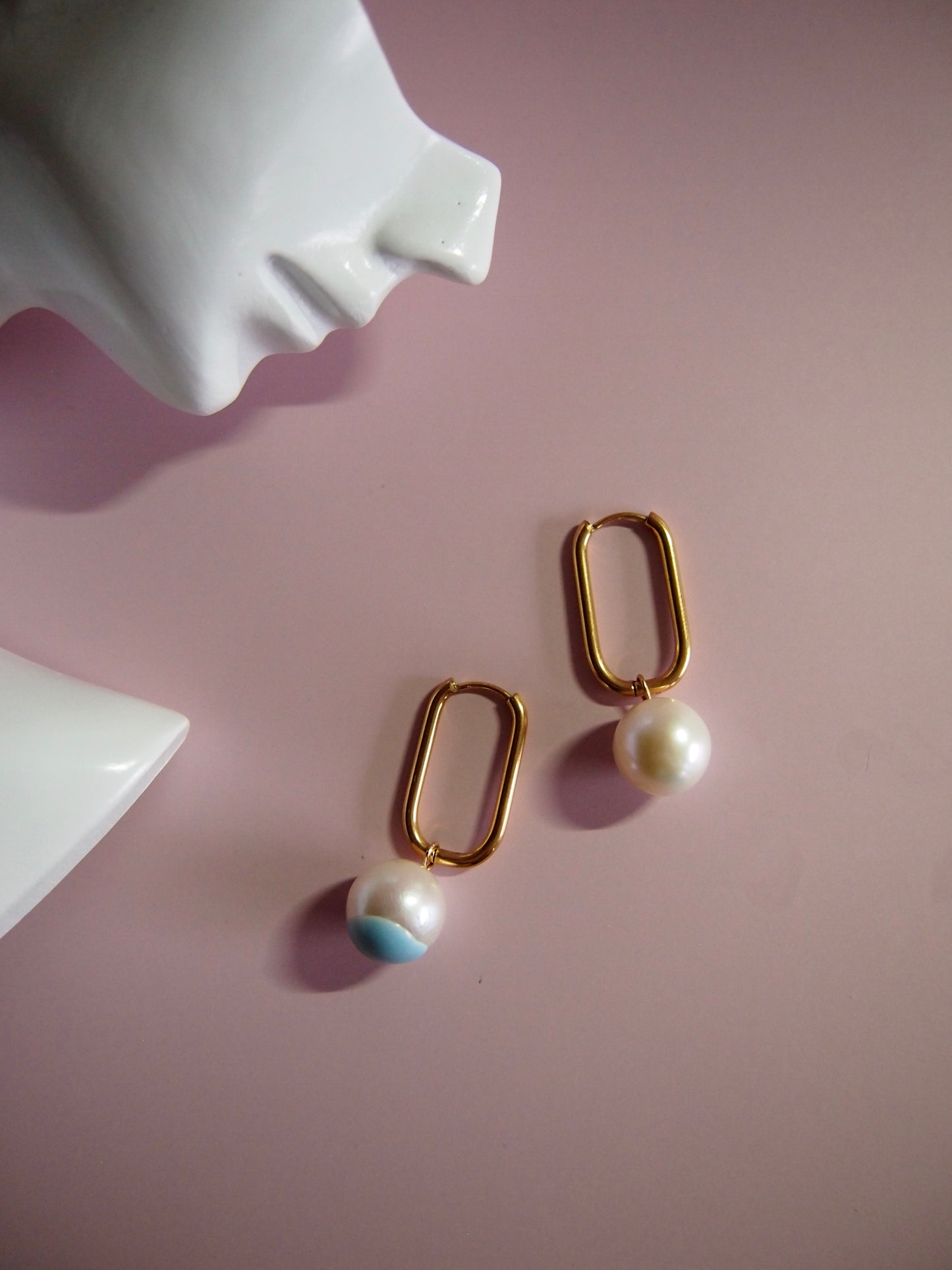 Something BLUE_ Square Hoop Earrings_ Extra Large Pearl_WHT / Happy Blue