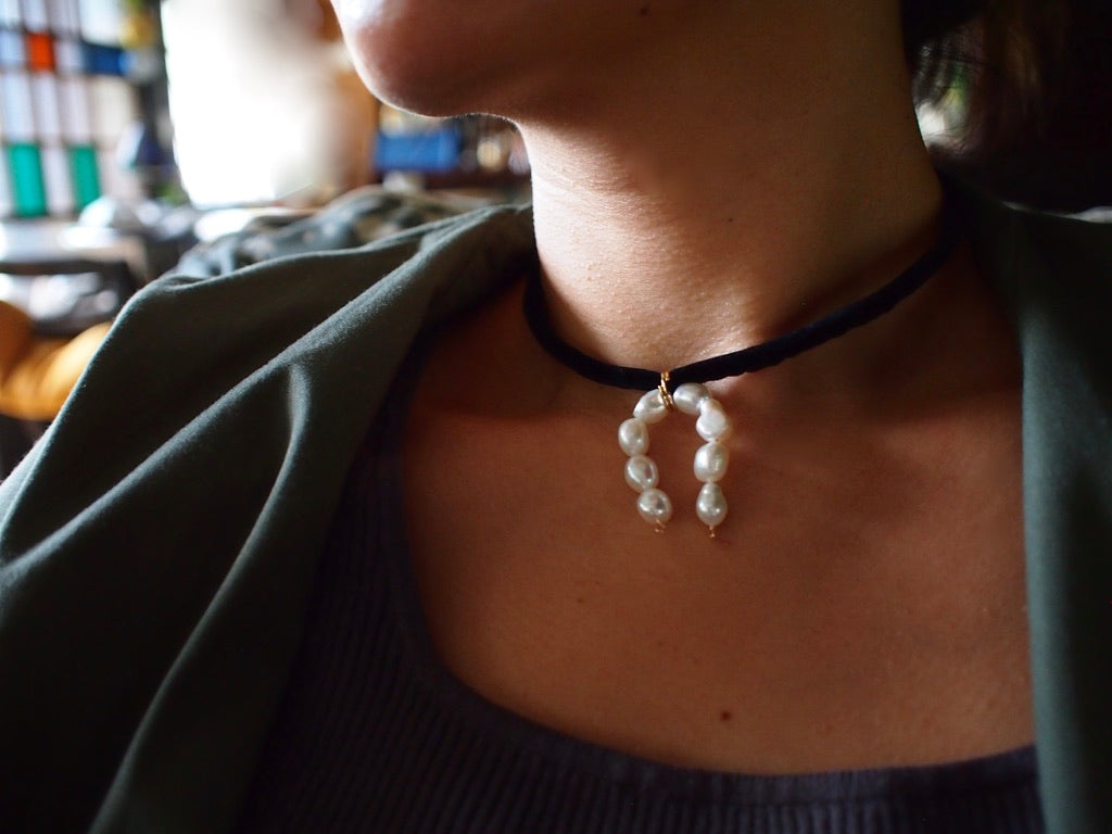 &RINA U Pearl Ribbon Choker