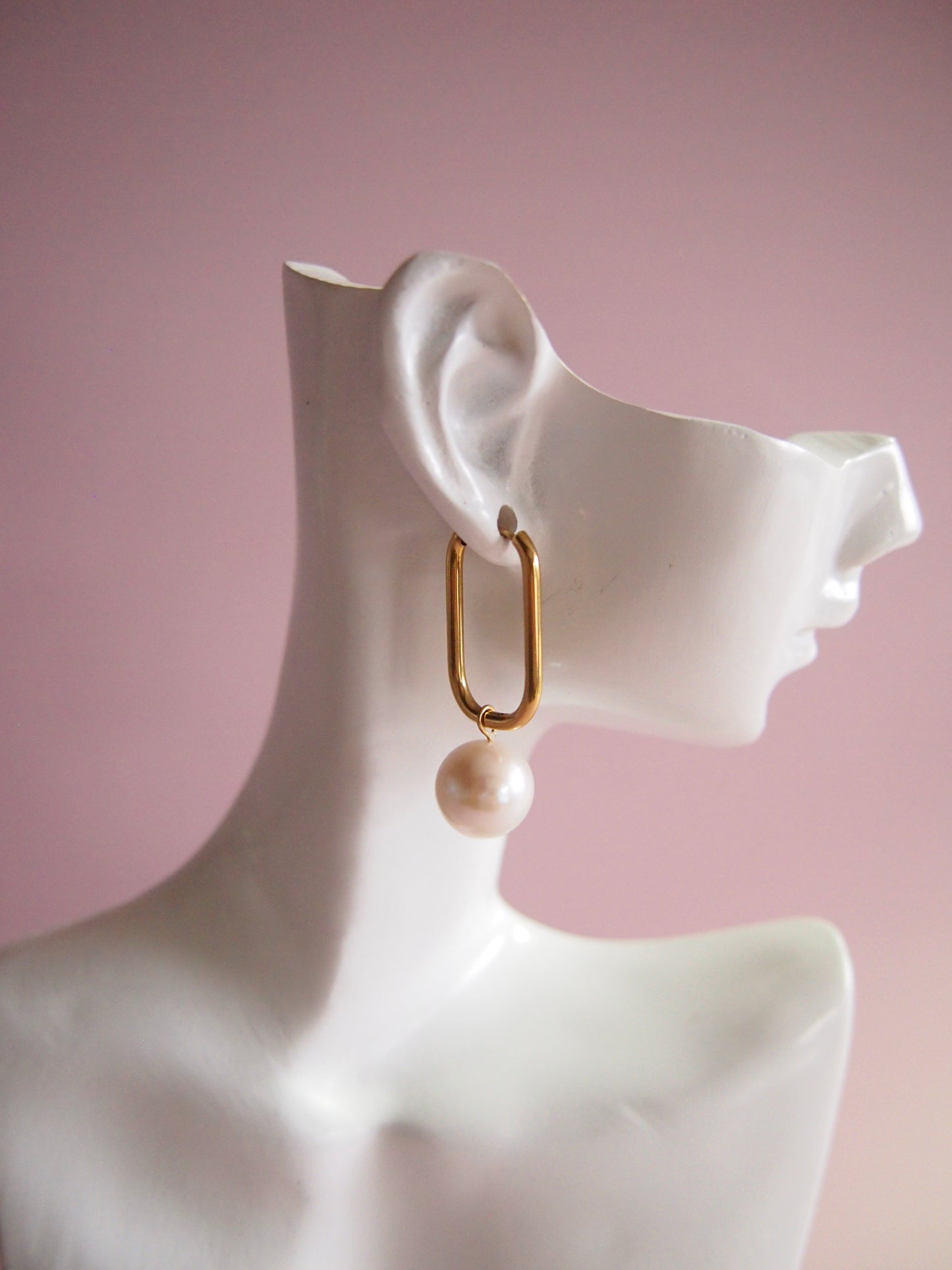 Something BLUE_ Square Hoop Earrings_ Extra Large Pearl_WHT / Happy Blue