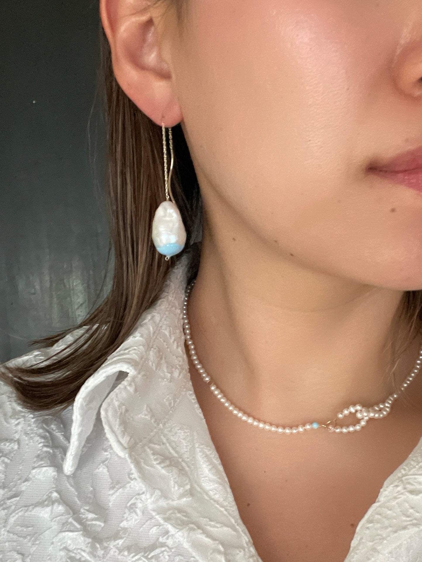 Something BLUE_ Wave long earrings _Baroque Pearl_WHT / Happy Blue K10