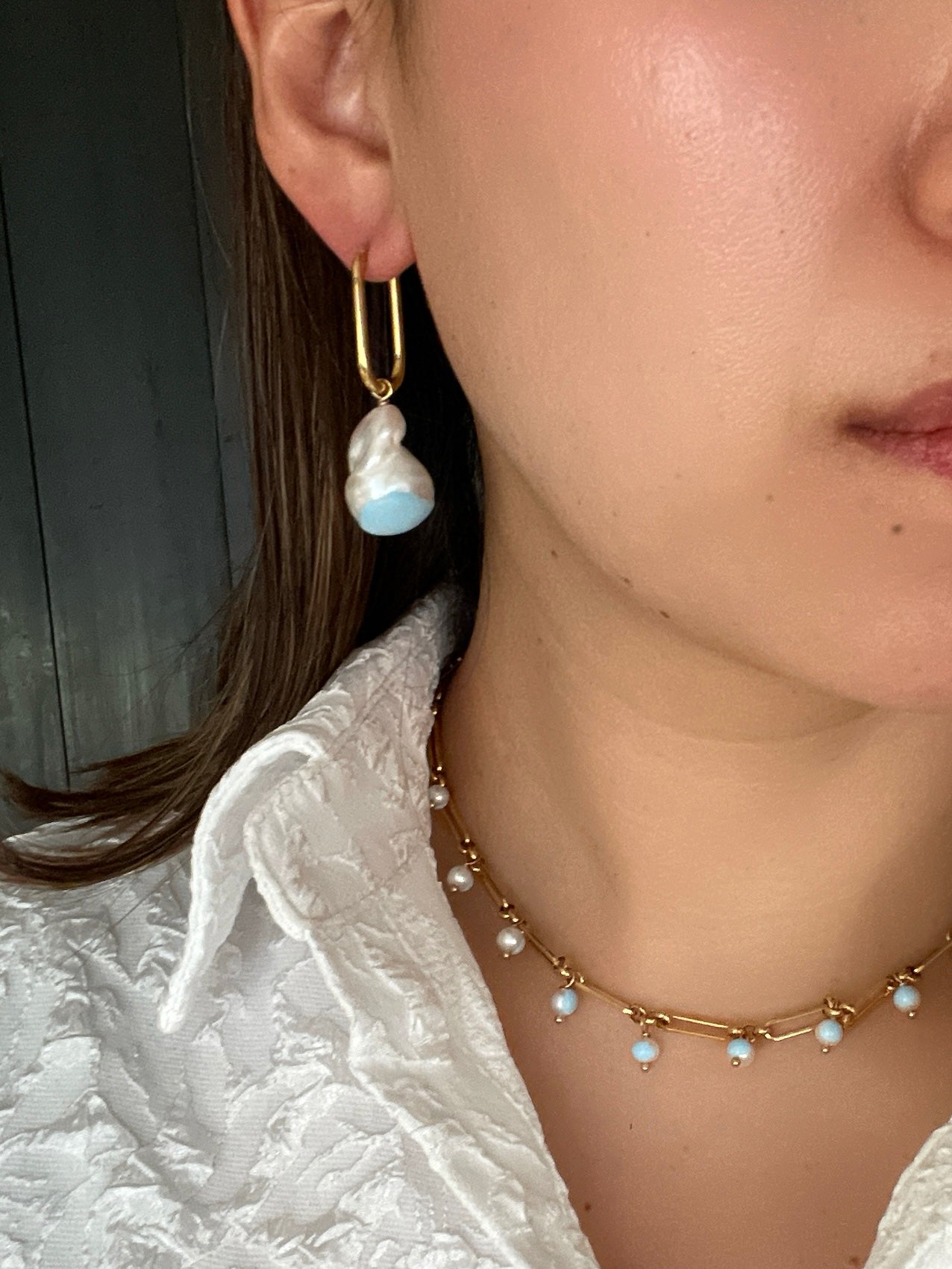 Something BLUE_ Square Hoop Earrings_ Baroque Pearl_WHT / Happy Blue