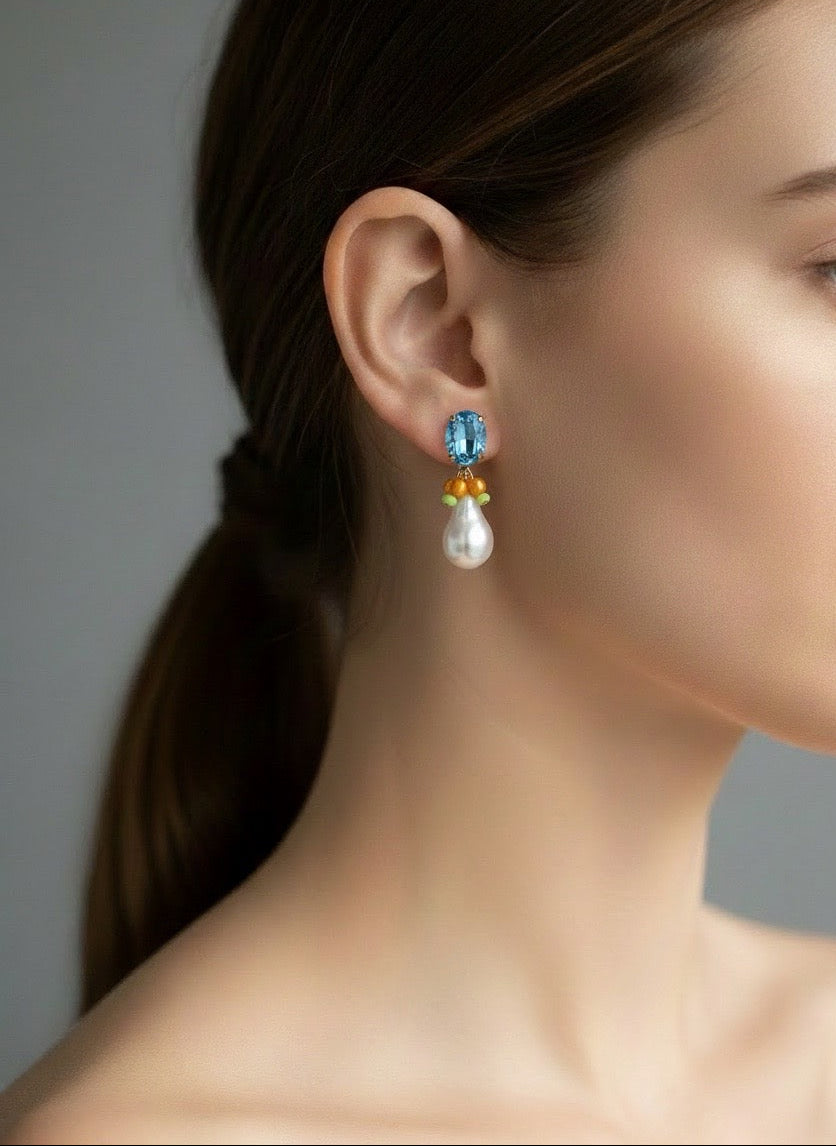Daily Luxe_Drop pearl crystal_neon pearl _Ocean blue ピアス