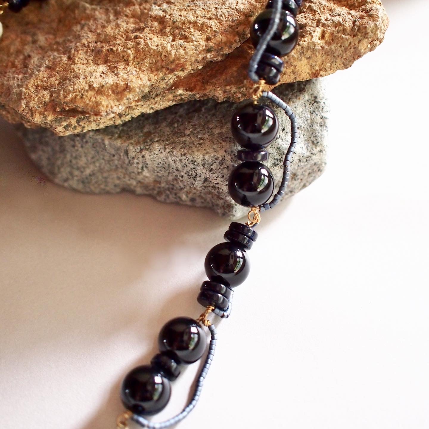 NAVY SUNSET NECKLACE