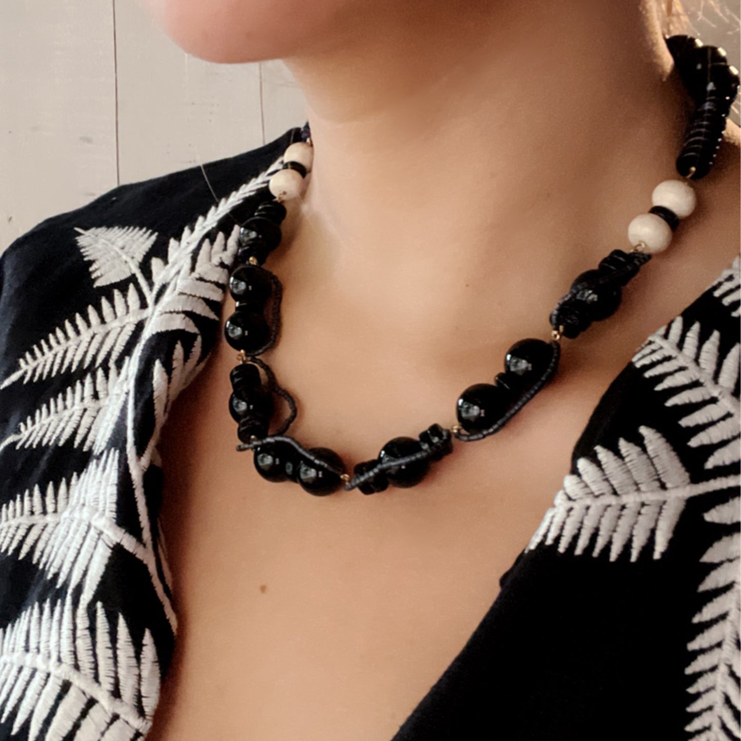 NAVY SUNSET NECKLACE