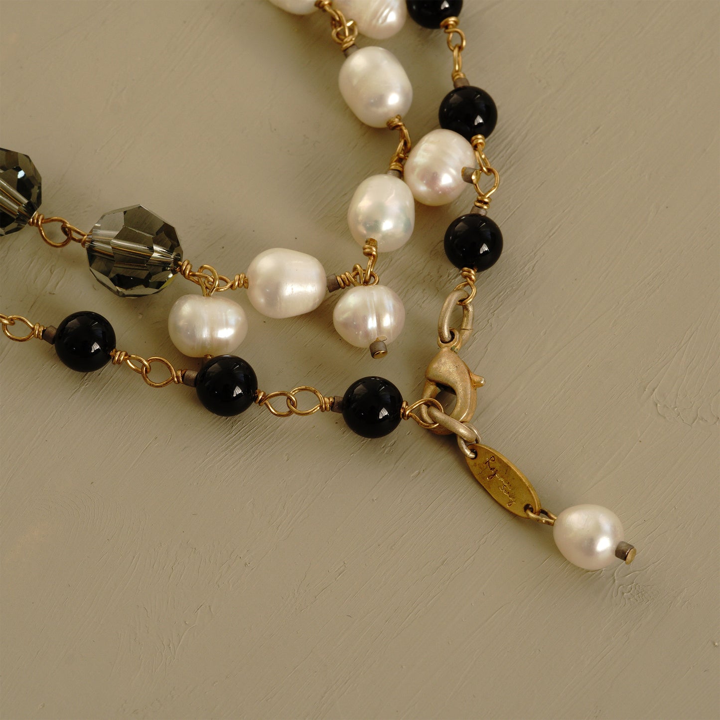 TURKISH WIND MIDDLE NECKLACE
