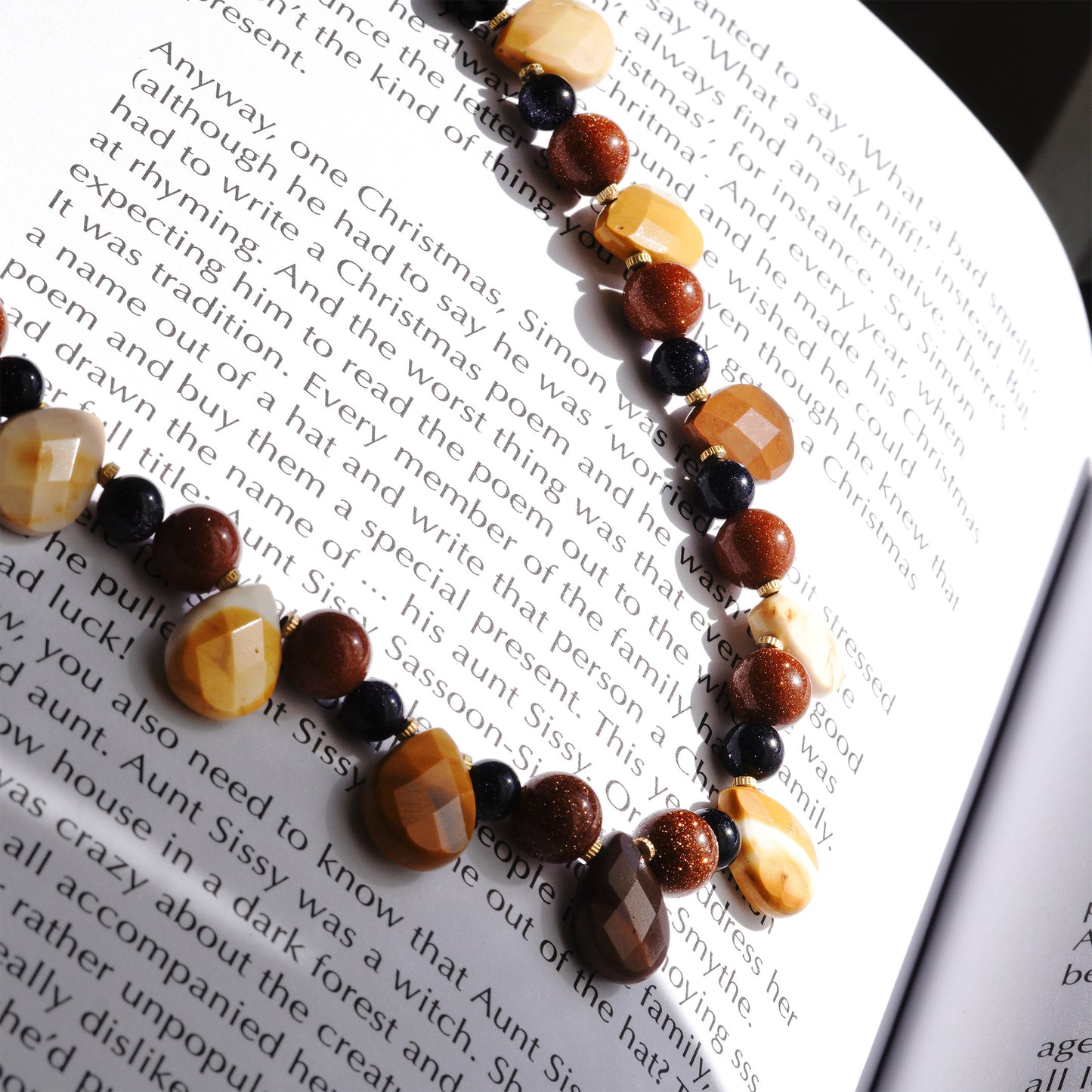ANITA SHORT NECKLACE