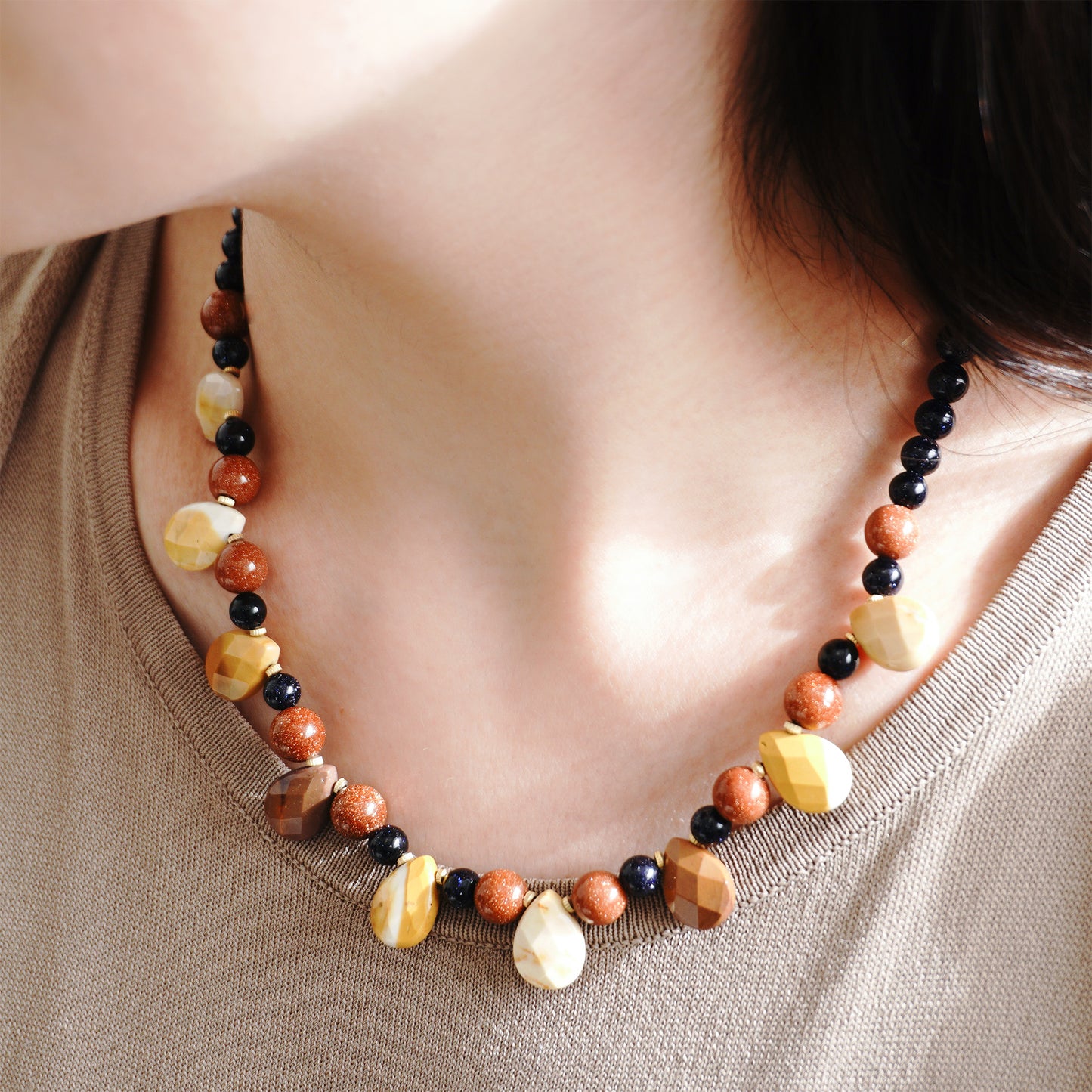 ANITA SHORT NECKLACE