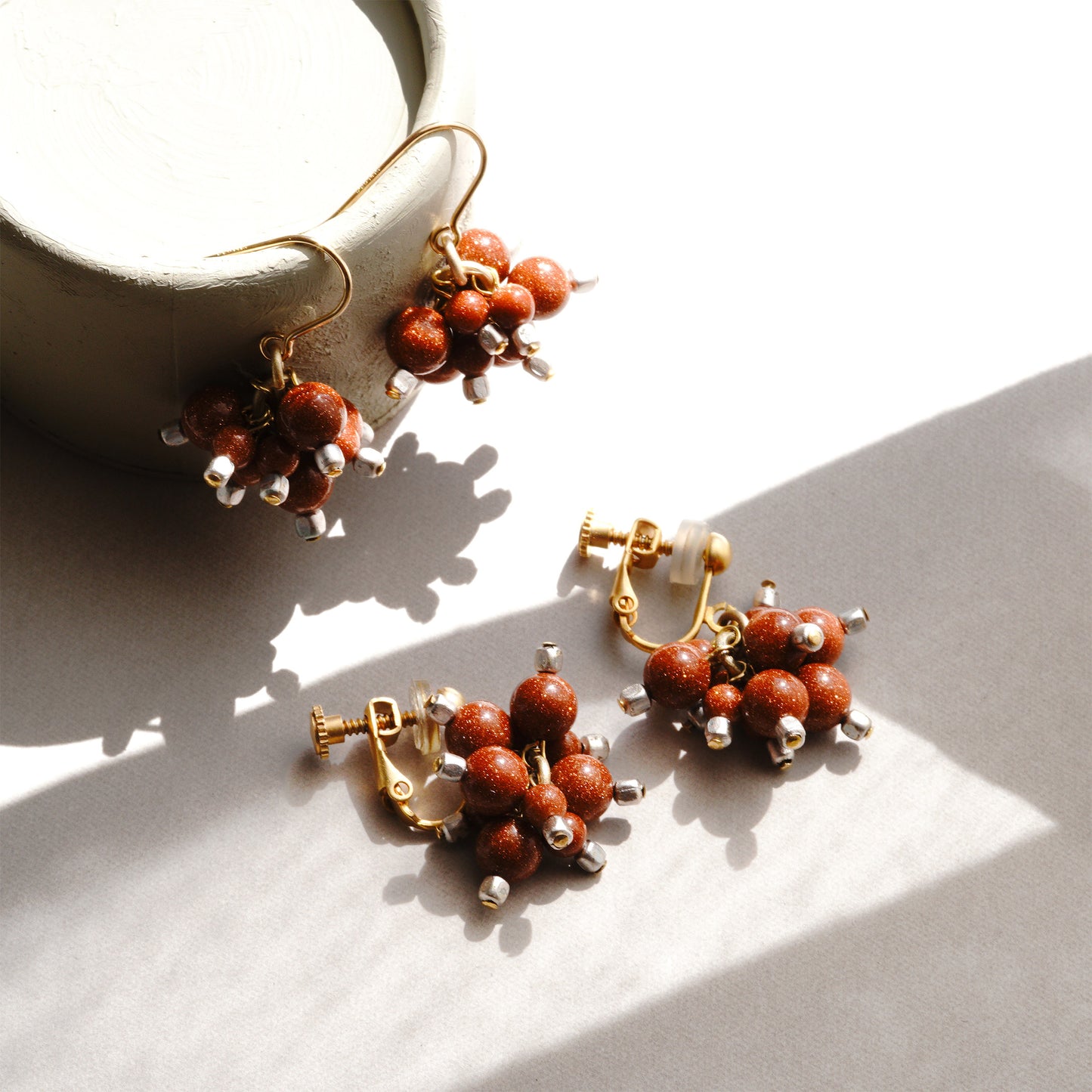 ANITA BUBBLE PIERCE / EARRING