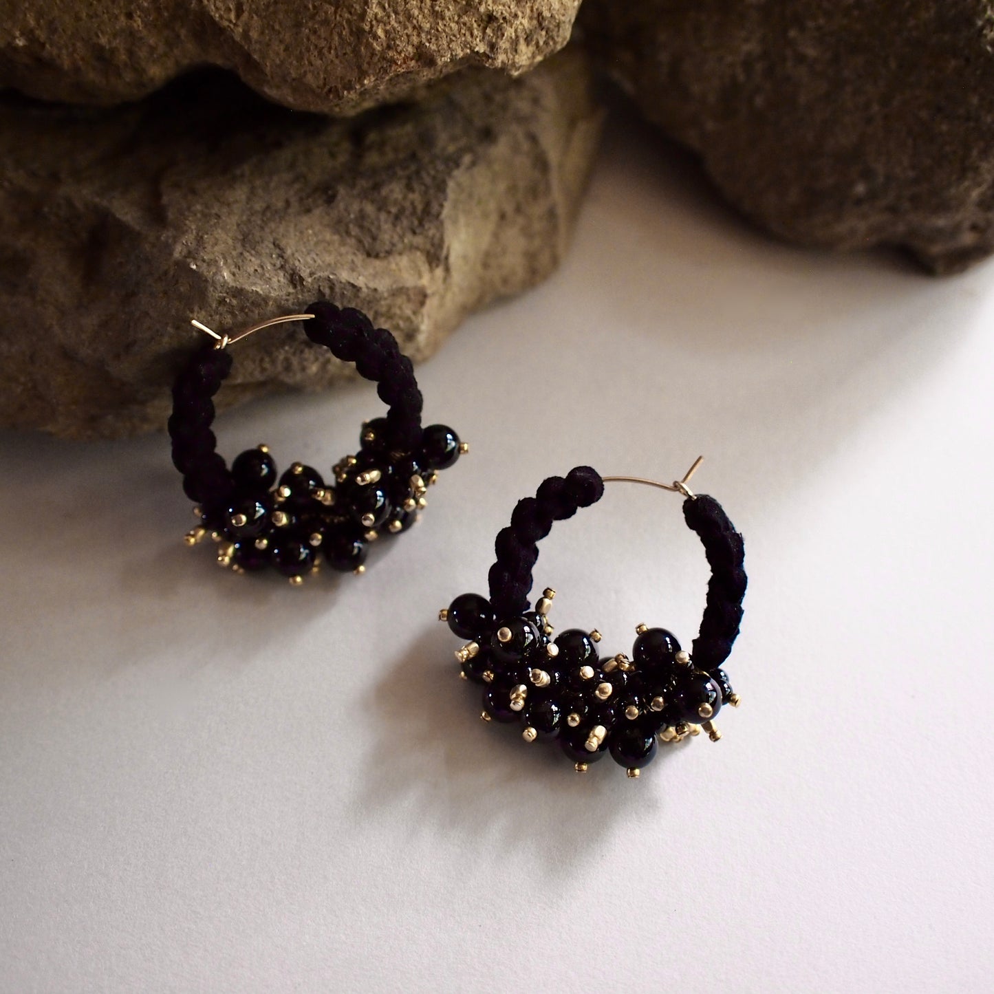 CHELSEA HOOP PIERCE/EARRING_BLACK