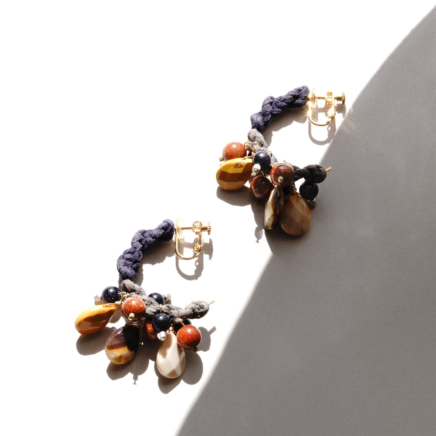 ANITA HOOP PIERCE / EARRING
