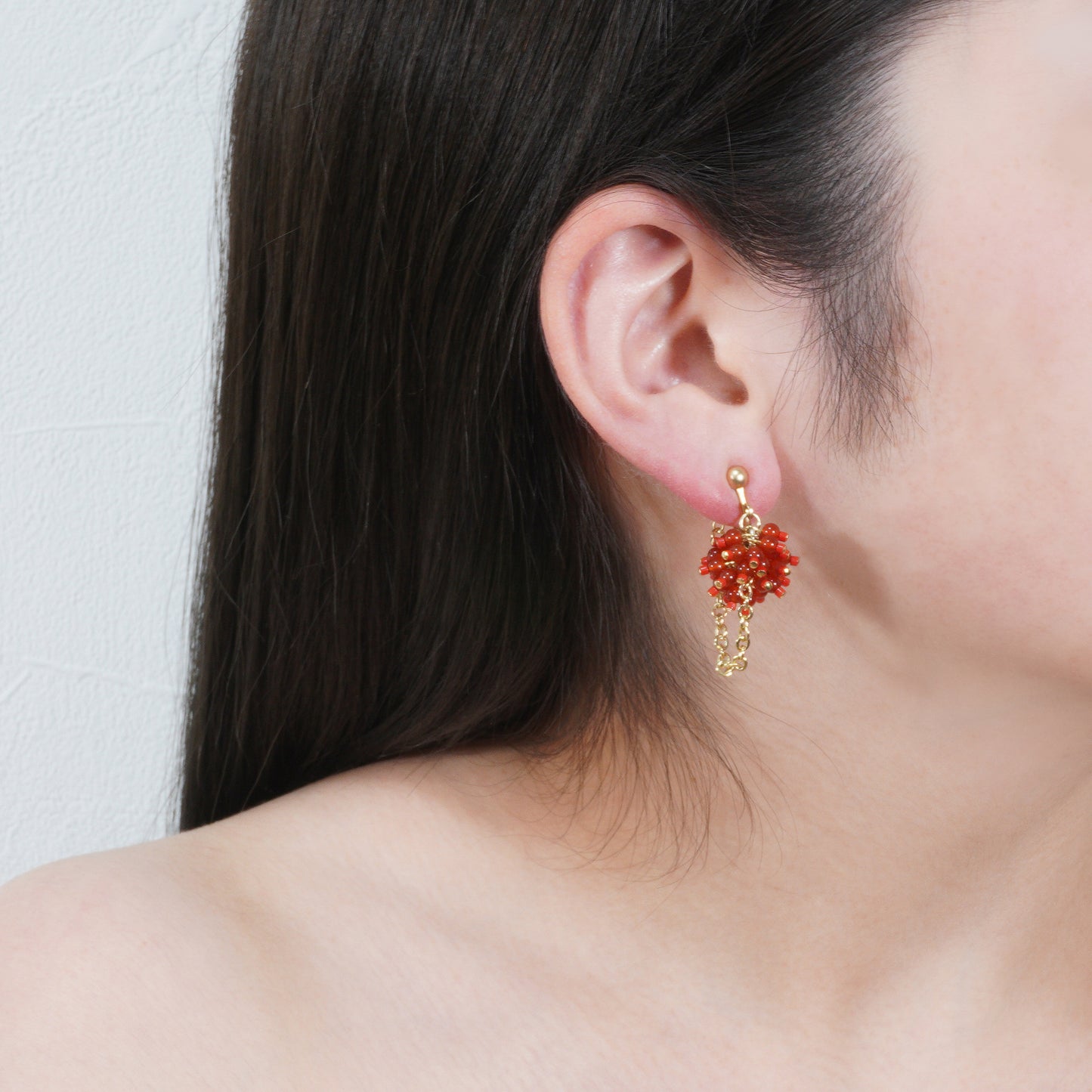 PEBBLY GARDEN CHAIN PIERCED / EARRING _RED