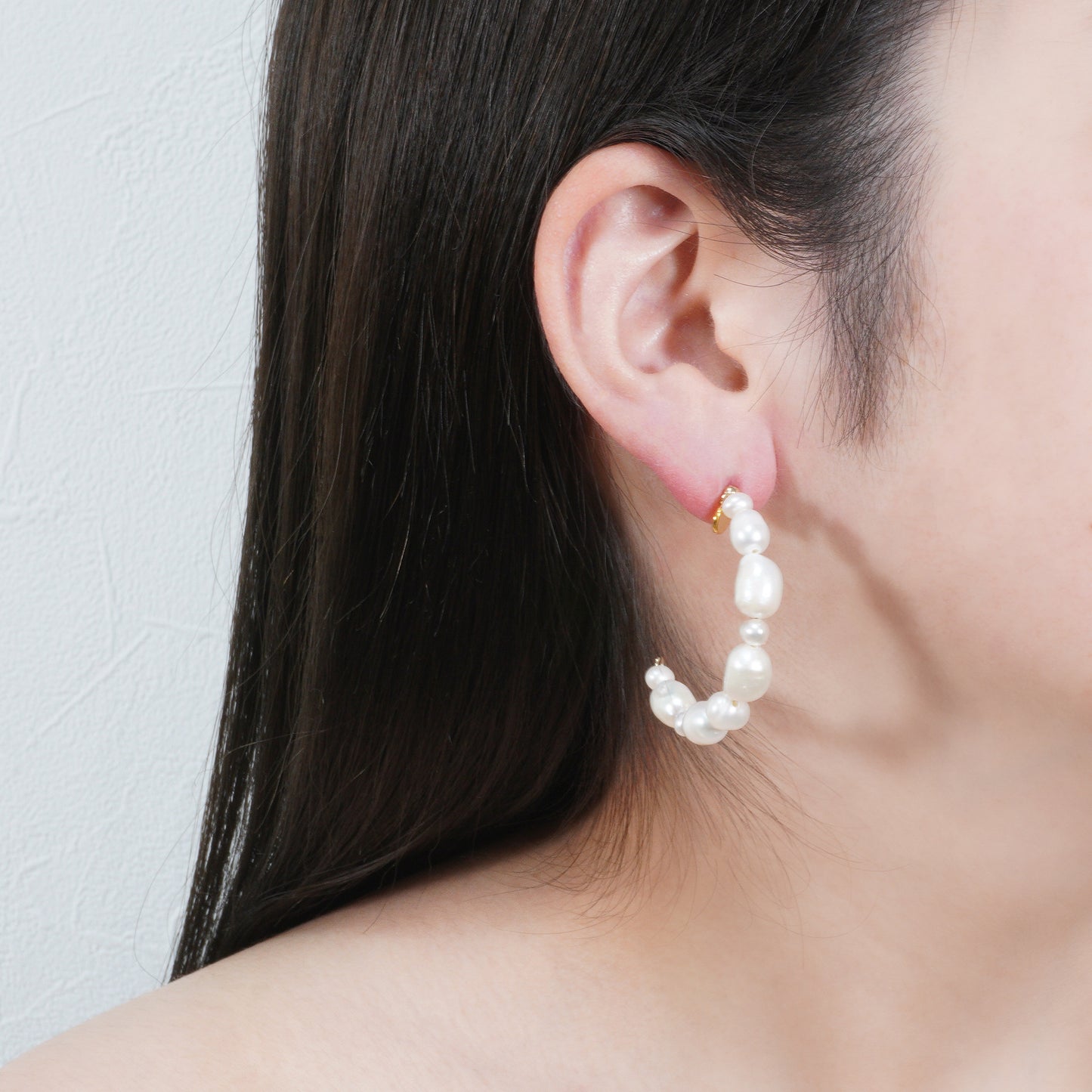 CANDY PEARL HOOP PIERCE_L