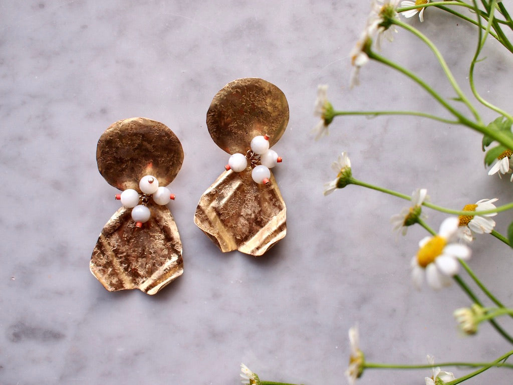 【FUSION】_PETAL MOON_ Neon_WHT_PIERCE/EARRING