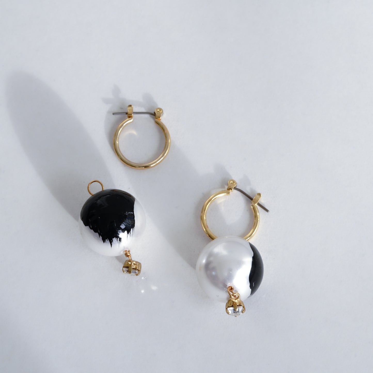 en【煌き】 2WAY HOOP L PIERCE / EARRING