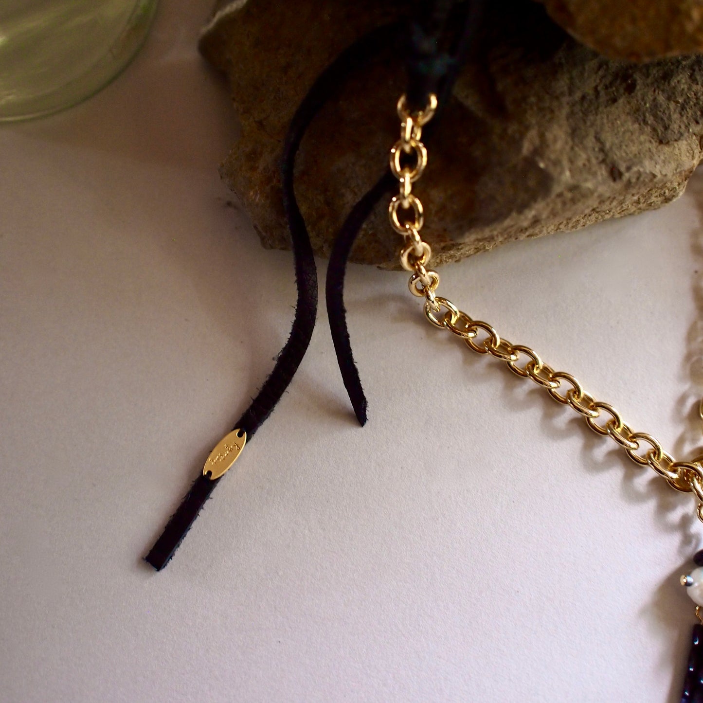 CHELSEA CHOKER NECKLACE_BLACK