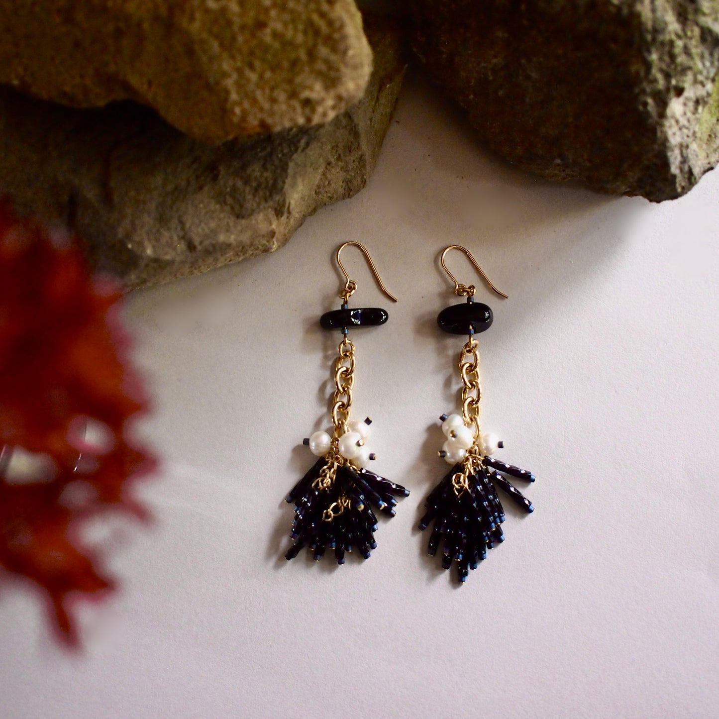 CHELSEA FRINGE PIERCE/EARRINGS_BLACK