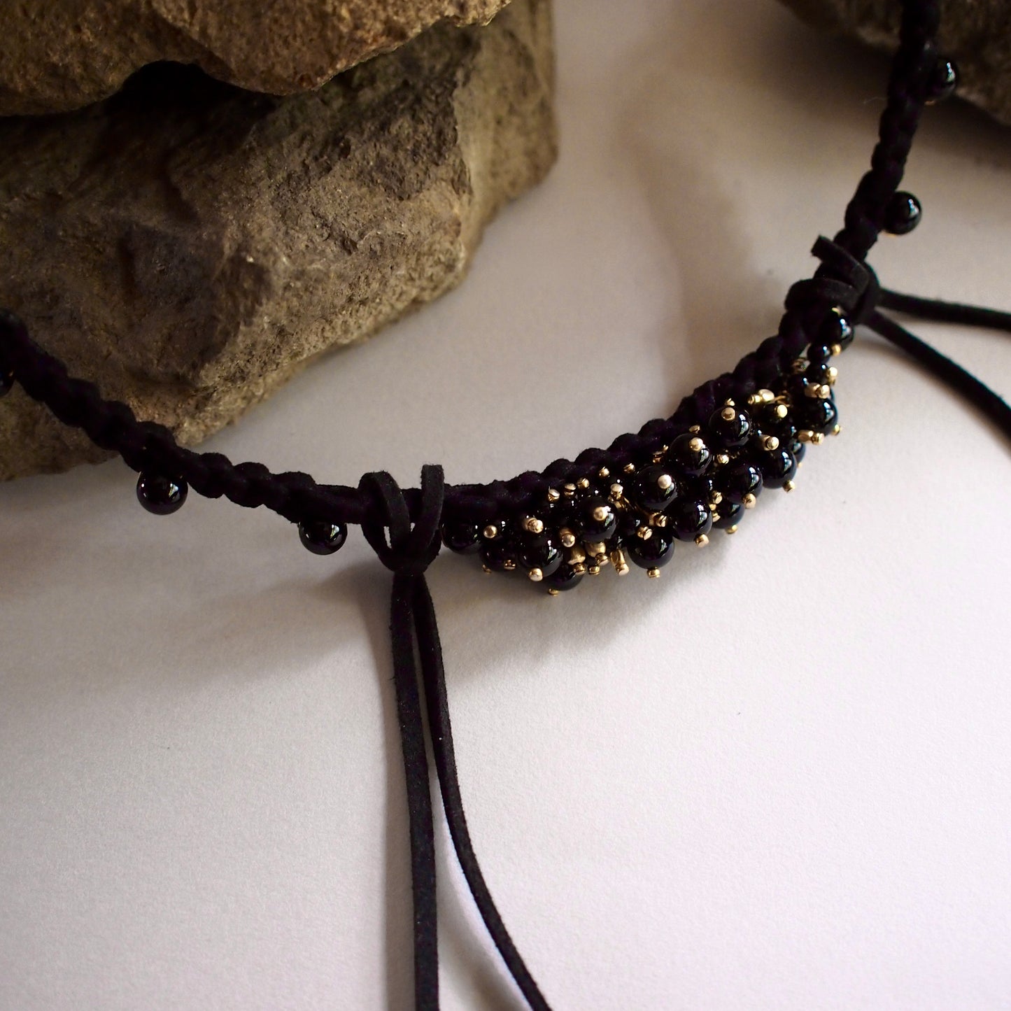 CHELSEA WIRE NECKLACE_BLACK