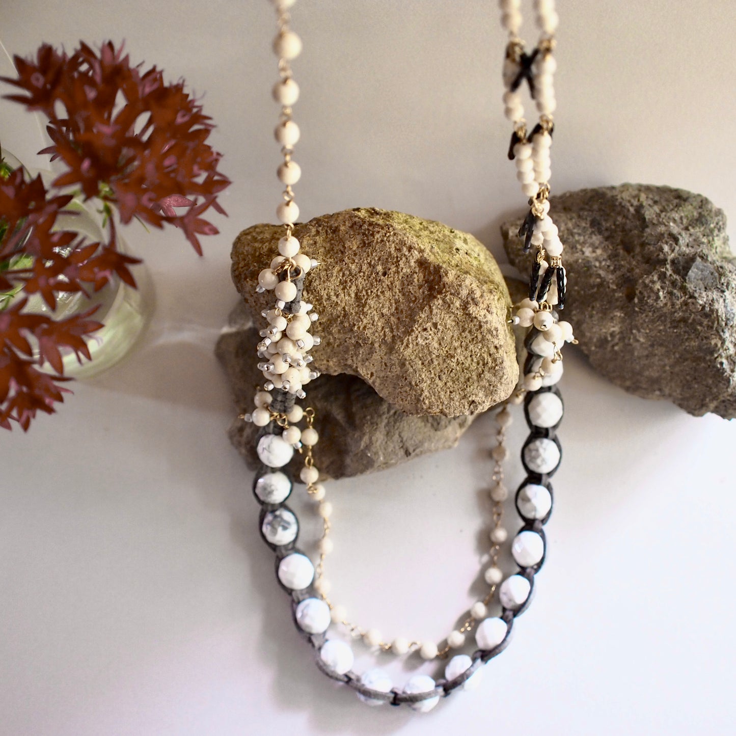 CHELSEA VOLUME LONG NECKLACE_GRAY