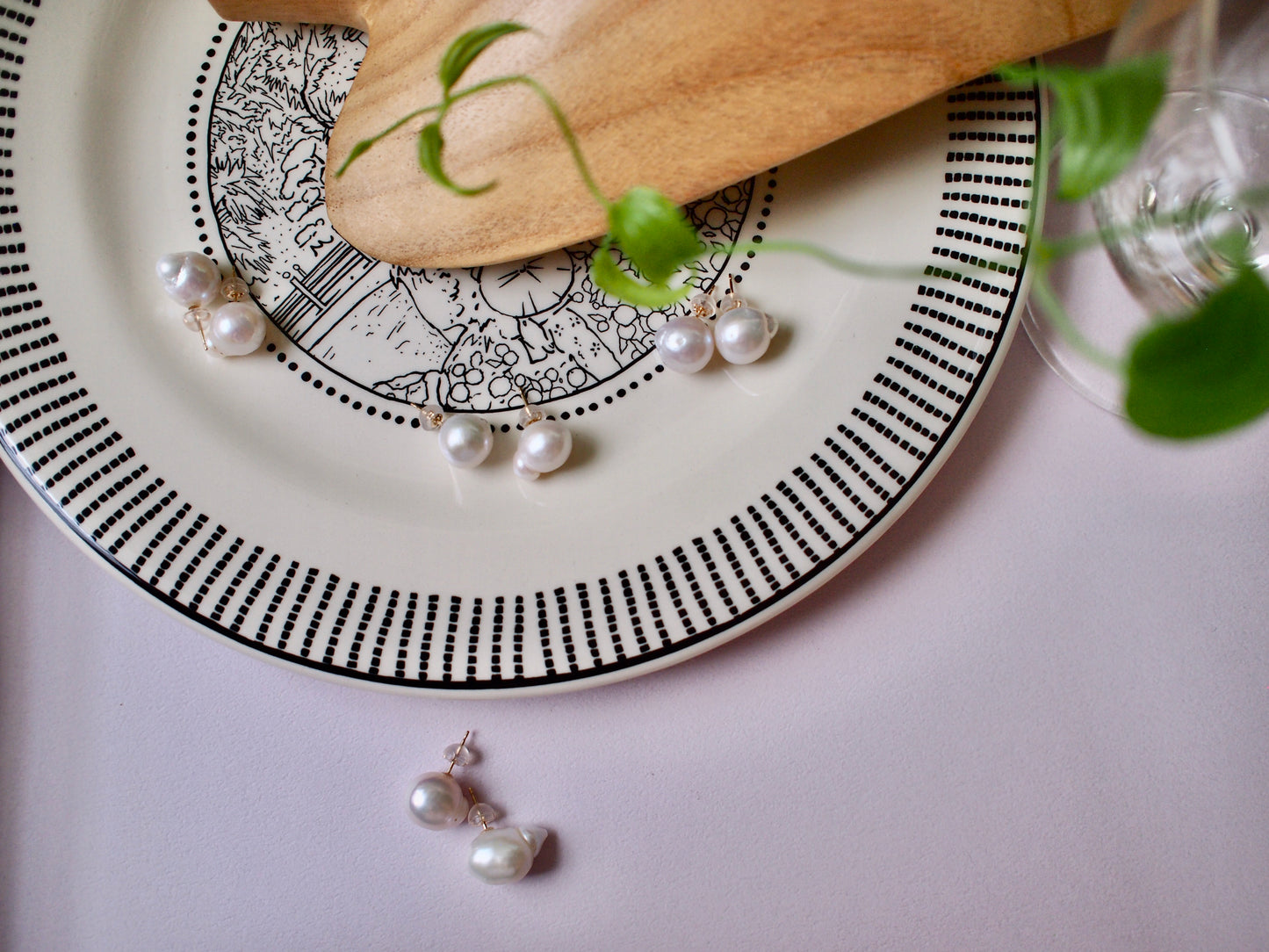 10K WHIP PEARL / BAROQUE PEARL PIERCE
