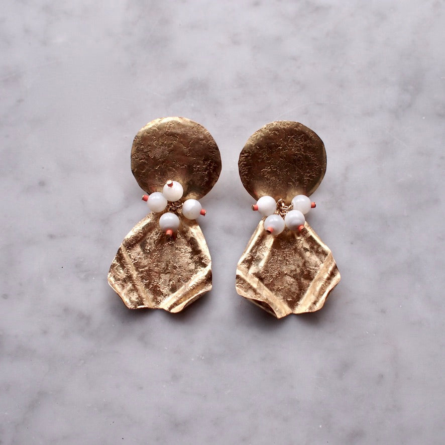 【FUSION】_PETAL MOON_ Neon_WHT_PIERCE/EARRING