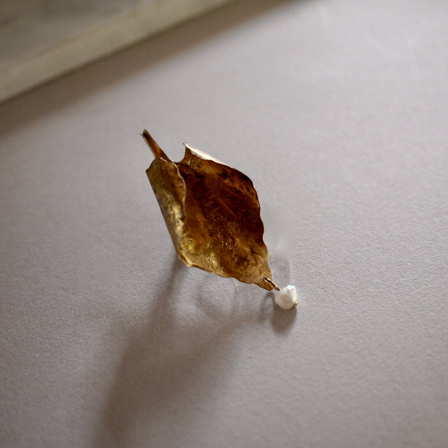 【FUSION】_ DOKUDAMI leaf / PIERCE/EARRING Single
