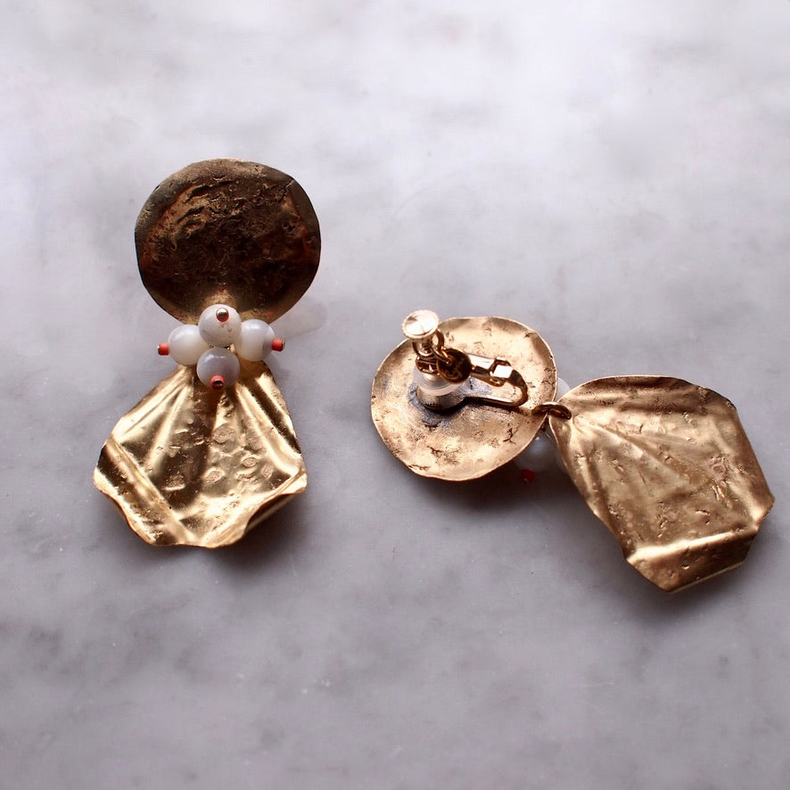 【FUSION】_PETAL MOON_ Neon_WHT_PIERCE/EARRING