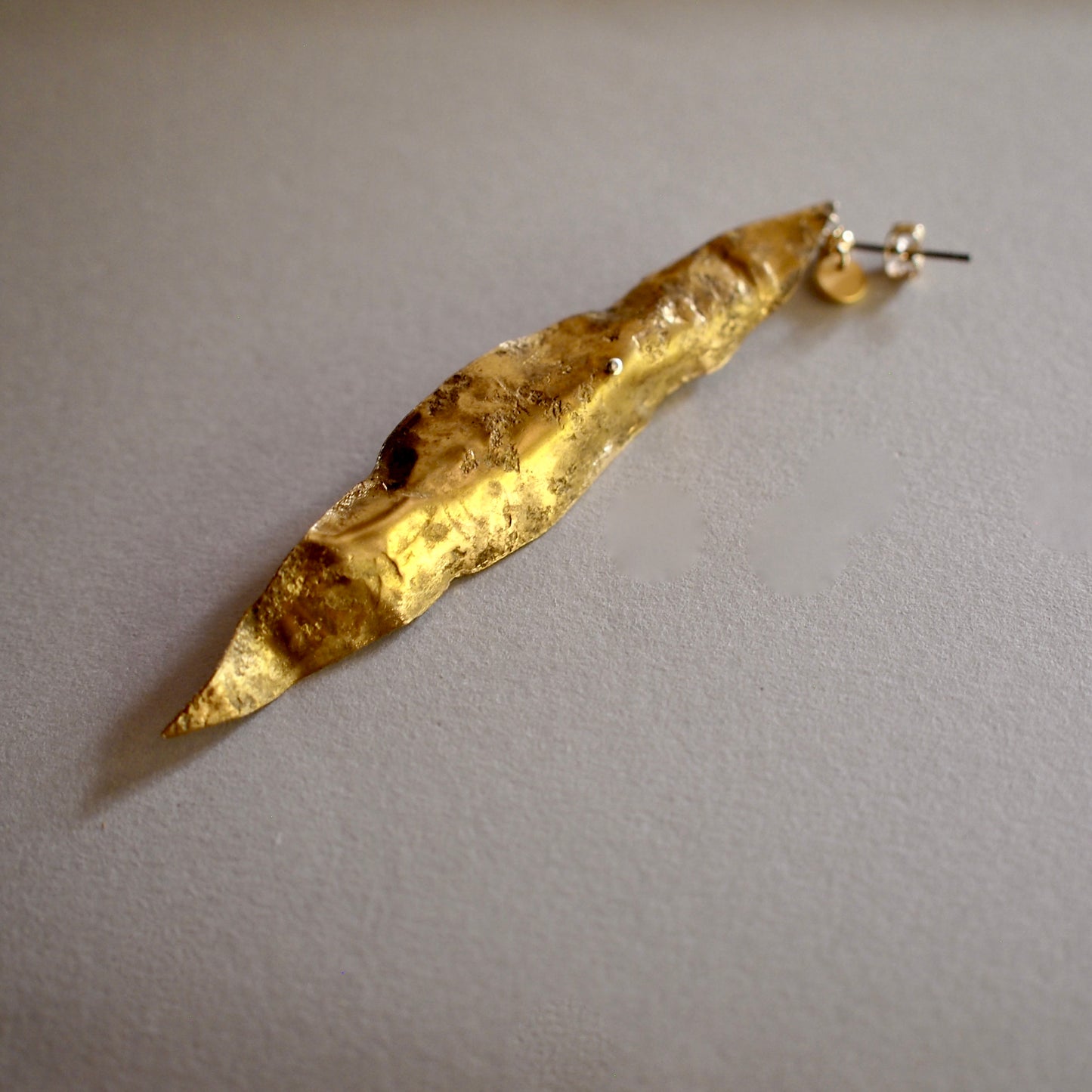 【FUSION】_ HANAMOMO leaf / PIERCE/EARRING Single
