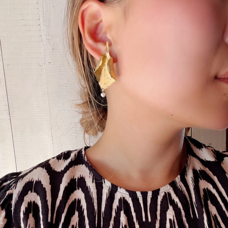 【FUSION】_ DOKUDAMI leaf / PIERCE/EARRING Single