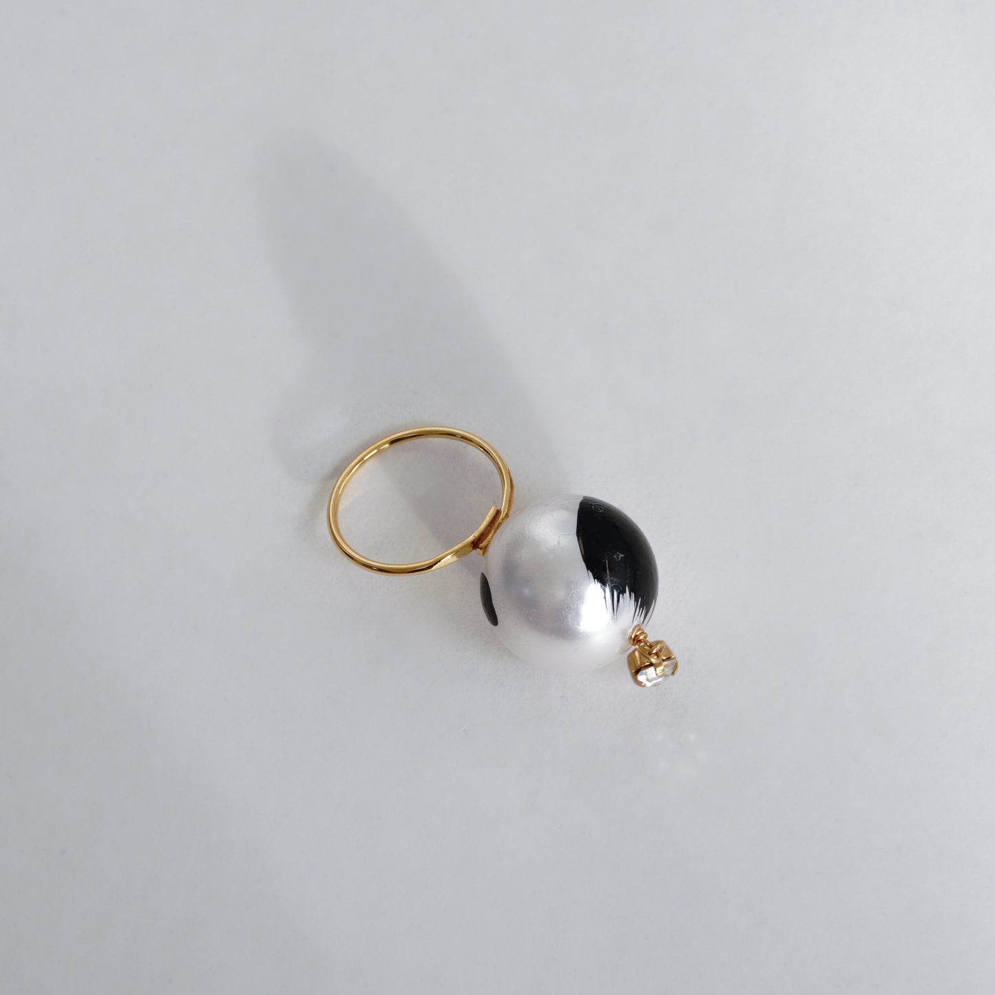 en【煌き】 ONESTONE HANGING RING 007