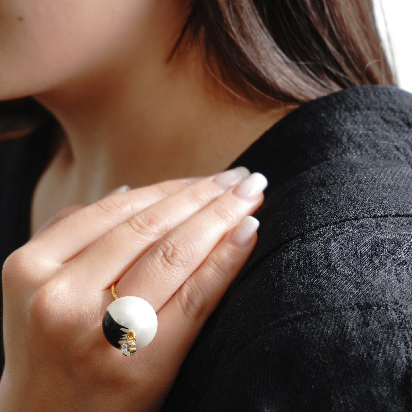 en【煌き】 ONESTONE HANGING RING 007