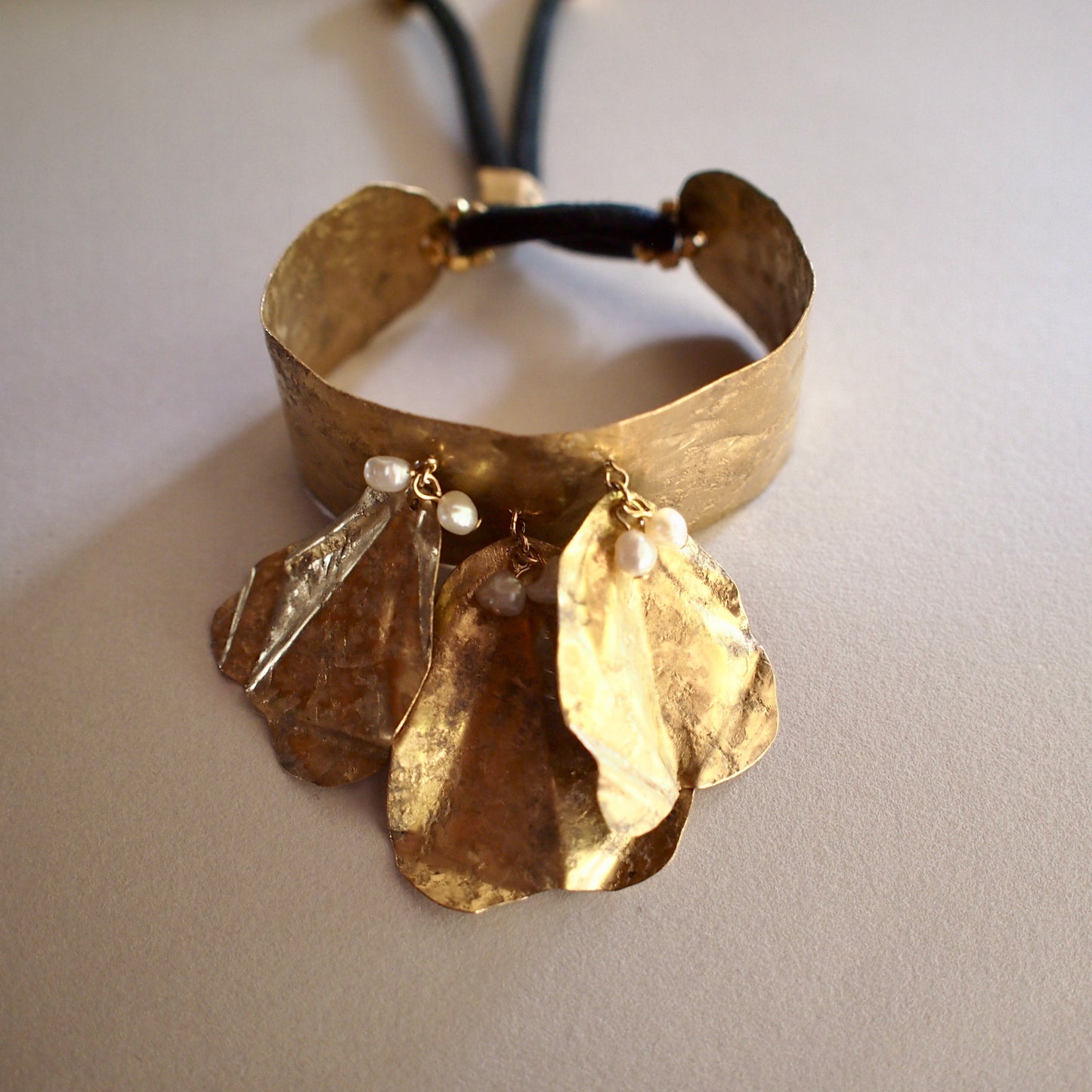 【FUSION】_ PETAL / Bangle Bracelet