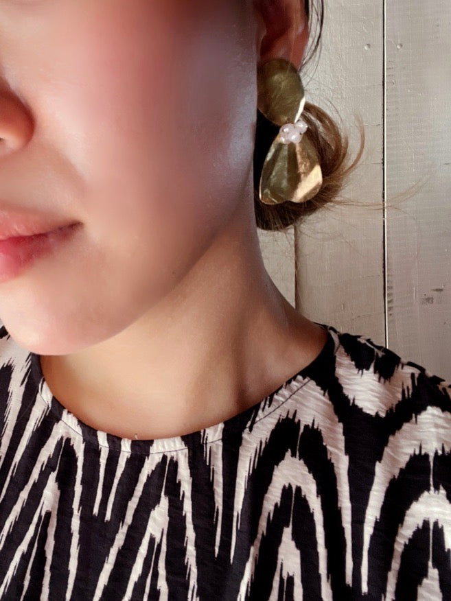 【FUSION】_ PETAL / PIERCE/EARRING_ moon petal