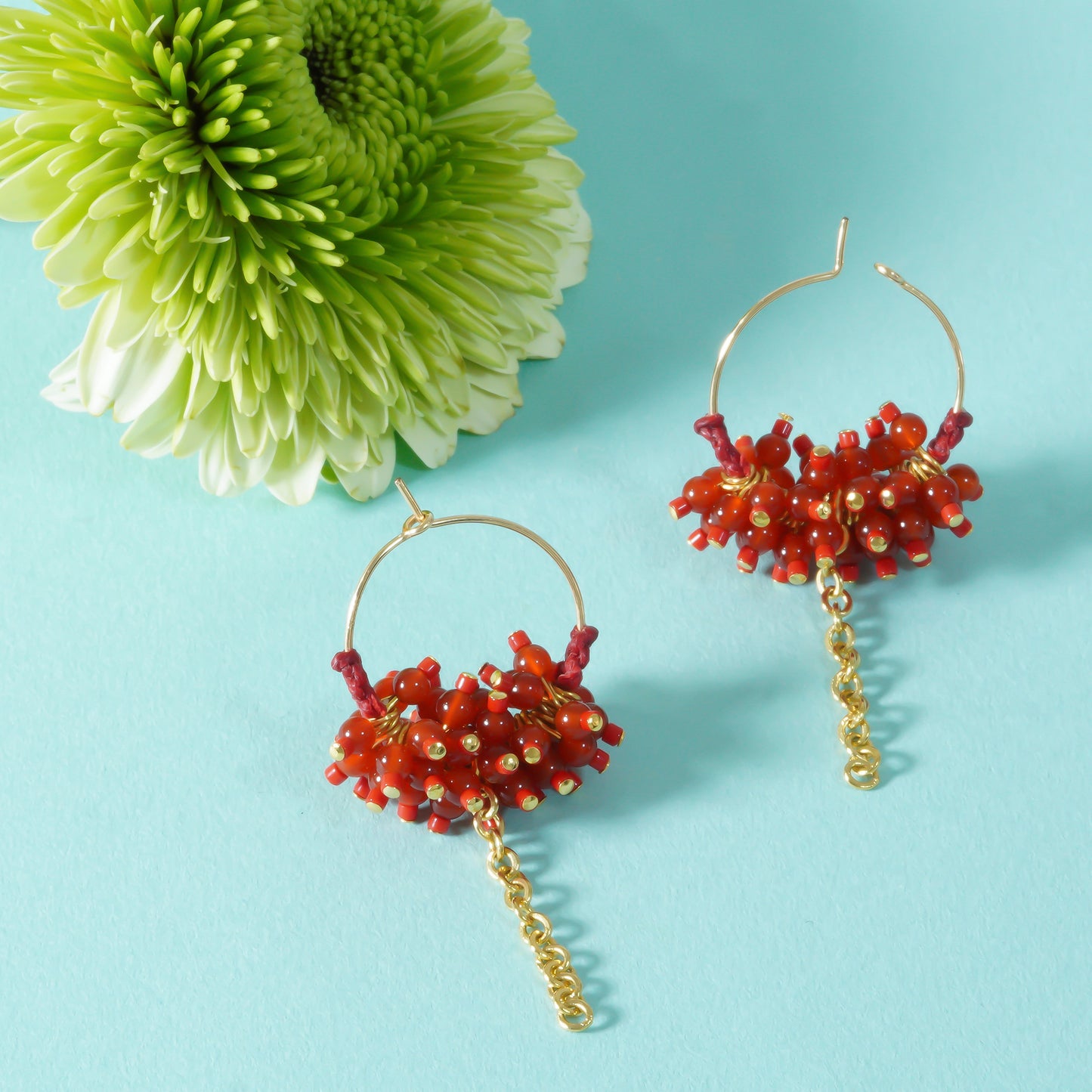 PEBBLY GARDEN HOOP PIERCE